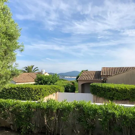 Avec Piscine Acces Direct A Pied A La Privee